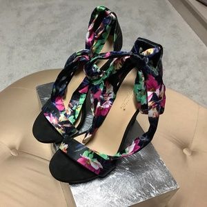 Black floral ankle wrap sandals 6.5